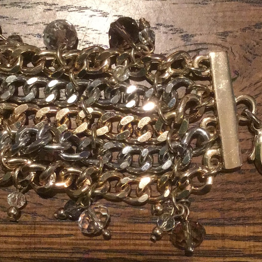 Cache Earring And Bracelet Set - image 2